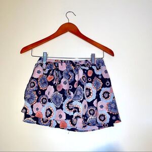 ZARA TRAFALUC COLLECTION XS SHORTS